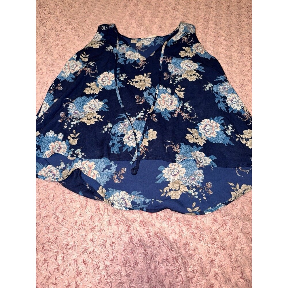 Lush Women's Top Medium Sleeveless Multicolored Floral V Neck Blue